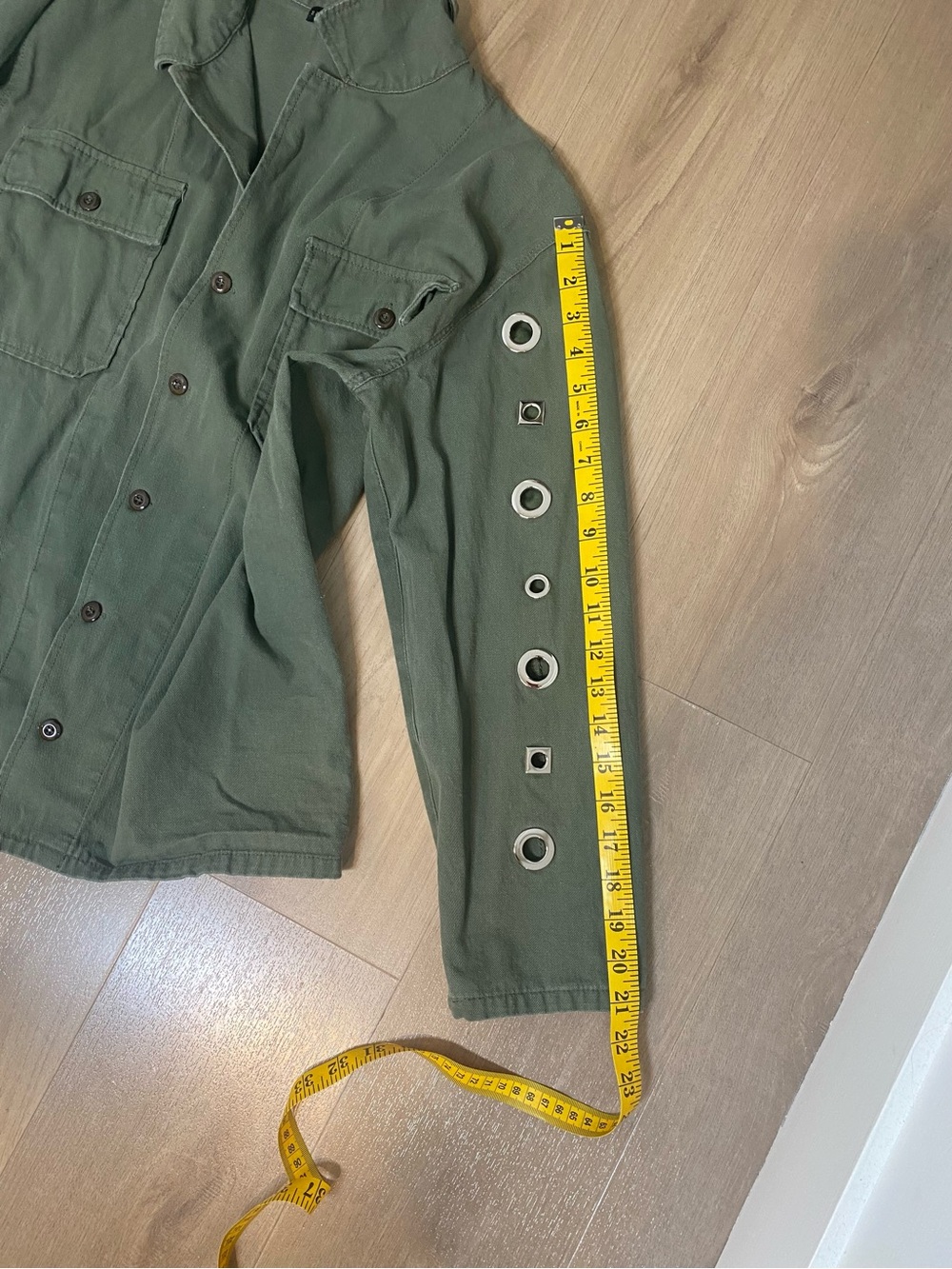 Brooklyn Karma Women Green Shacket Utility Jacket Geometric Grommets Pockets S - Picture 8 of 14